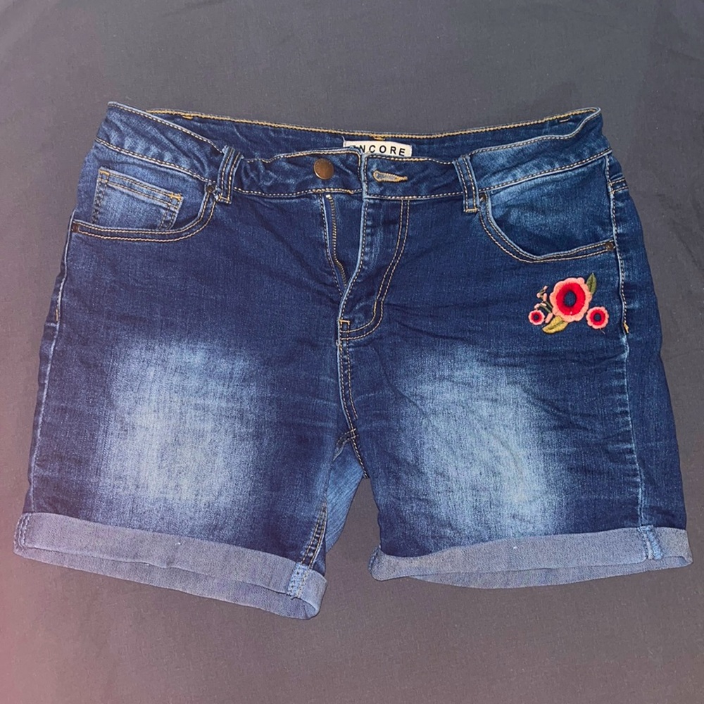 Juniors Encore Embroidered Midi Jean Shorts, size 13